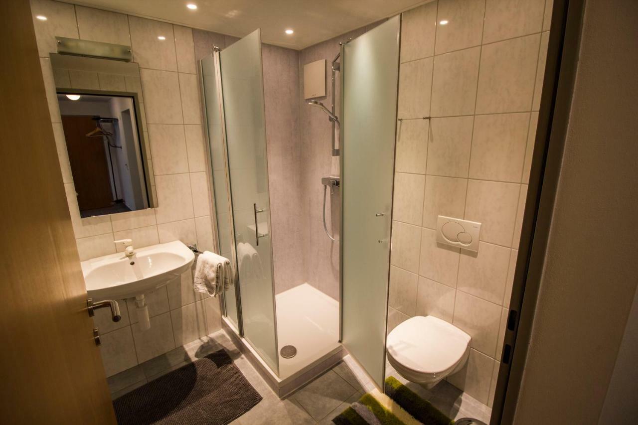 שרונס Ferienwohnung Roschitz מראה חיצוני תמונה